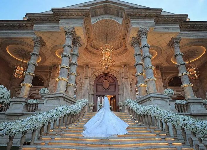 راهنمای جامع انتخاب خدمات عروسی؛ از لباس عروس تا تالار و آتلیه عکاسی