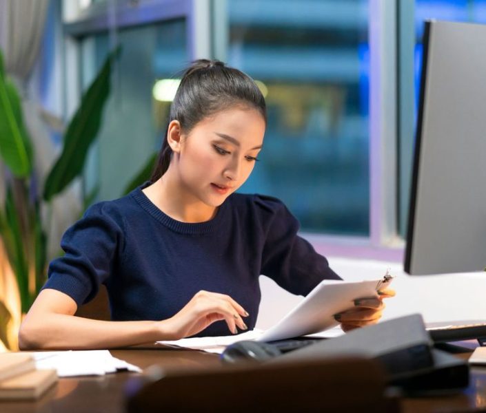 کسب‌وکارهایی که هم مستقل‌اند هم درآمد دلاری دارند